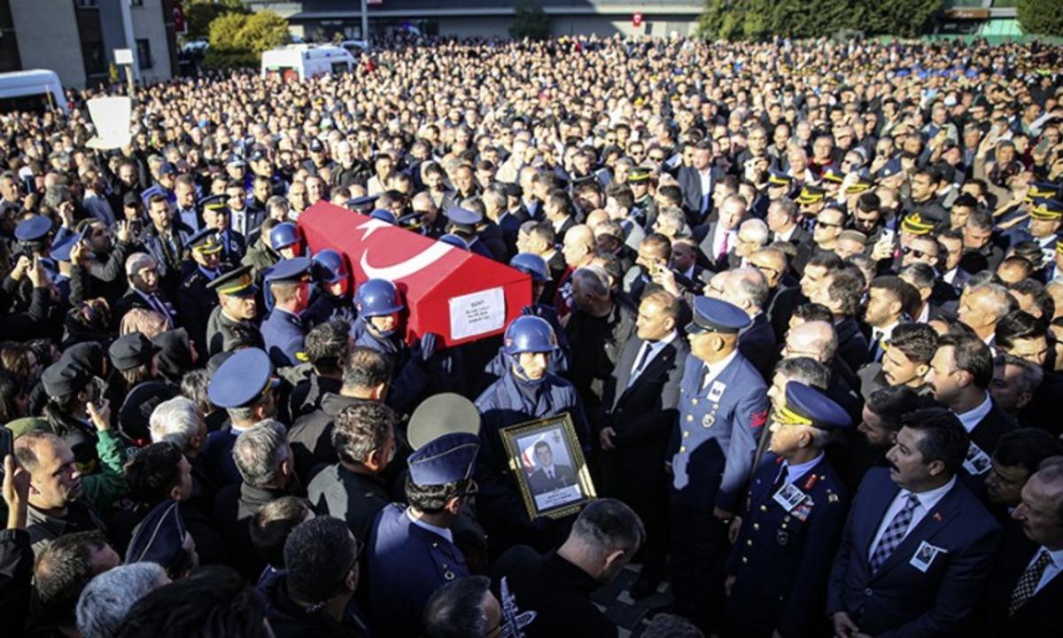 Şehit yakınları i&ccedil;in yeni d&uuml;zenleme: 11 bin TL den iki asgari &uuml;crete &ccedil;ıkarılacak 2