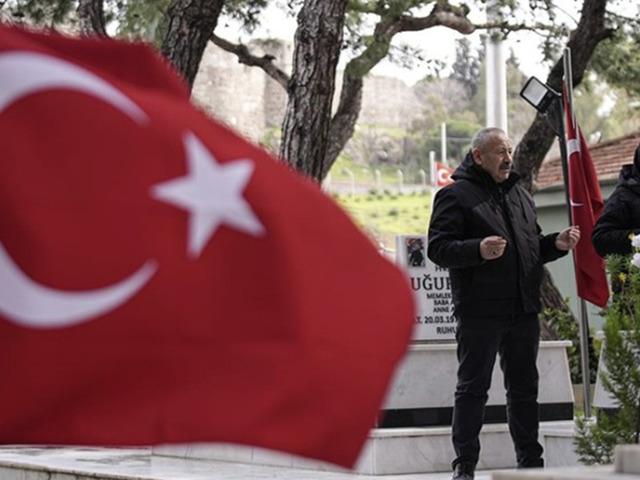 Şehit yakınları i&ccedil;in yeni d&uuml;zenleme: 11 bin TL'den iki asgari &uuml;crete &ccedil;ıkarılacak