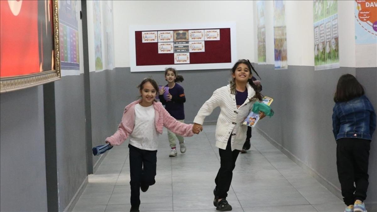 MEB duyurdu, 40 ilde pilot uygulama başladı! İlkokul, ortaokul ve liselerde uygulanacak 4