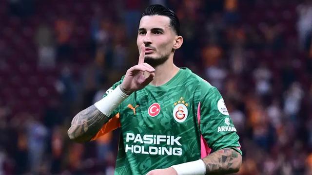 Uğurcan Çakır'a Galatasaray'dan tarihi jest!