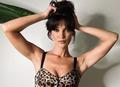 Sa��, makyaj� ve iddial� se�imi! Bakana bir daha bakt�rd�