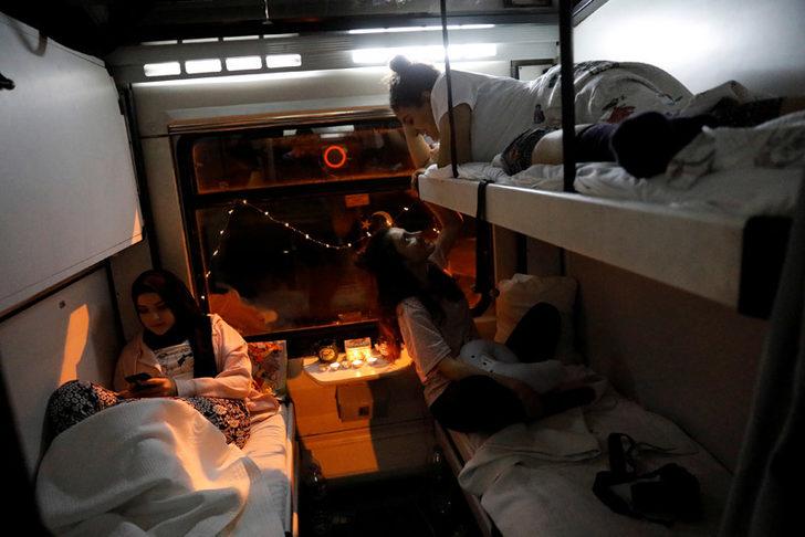 Reuters: Doğu Ekspresi'yle romantizm yeniden rayına oturdu  G1