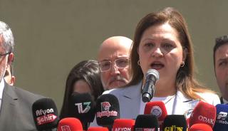 AK Parti'ye ge&ccedil;ti, belediye &ouml;n&uuml;nde halka seslendi