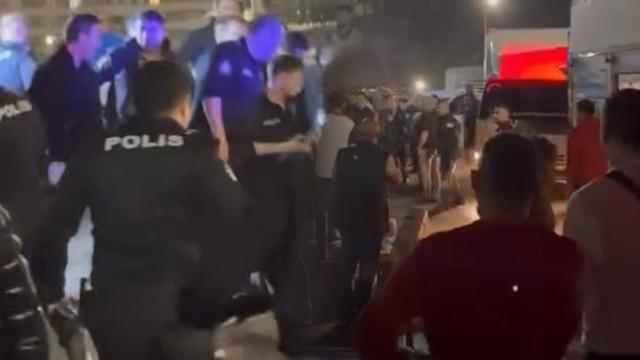 Sebze ve Meyve Hali'nde bıçaklı kavga: 7 gözaltı 12 polis yaralandı
