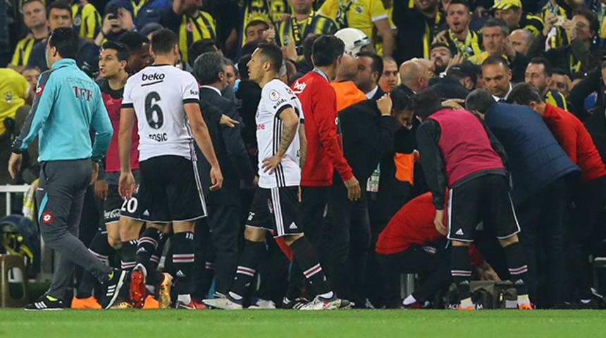 Yarıda kalan Fenerbahçe-Beşiktaş derbisinin oynanacağı saat açıklandı!