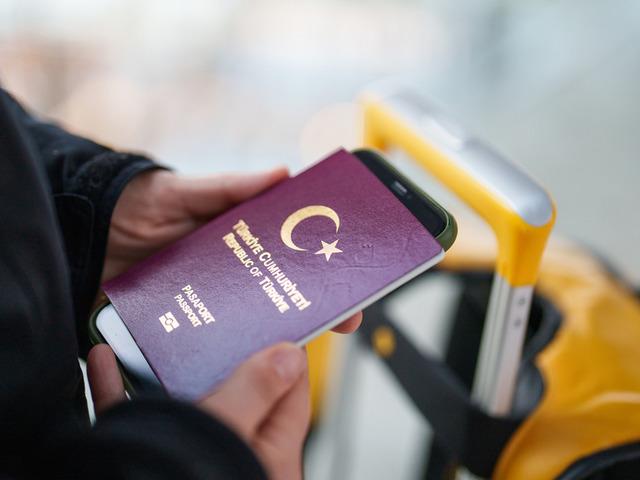 Vize almak yetmiyor, sınırdan &ccedil;evrilebilirsiniz