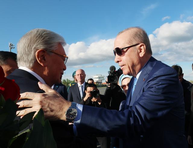 Cumhurbaşkanı Erdoğan, Kazakistan da resmi t&ouml;renle karşılandı 3
