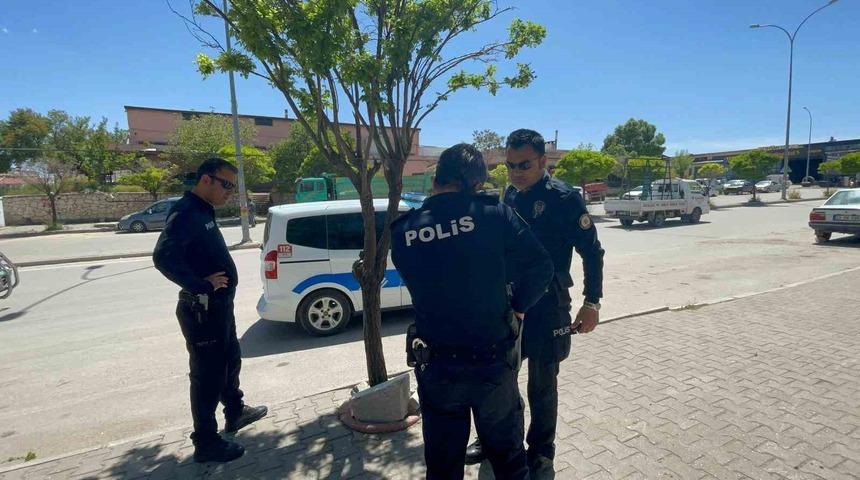 Karaman&rsquo;da bı&ccedil;aklı kavga: 1 yaralı