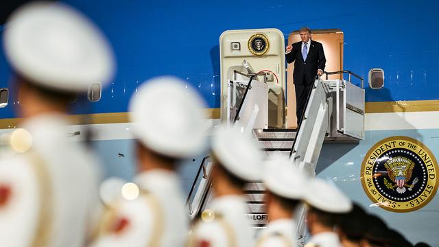 Çin'de Trump'la tarihi görüşme: 'Yeni bir sayfa açmak istiyoruz'