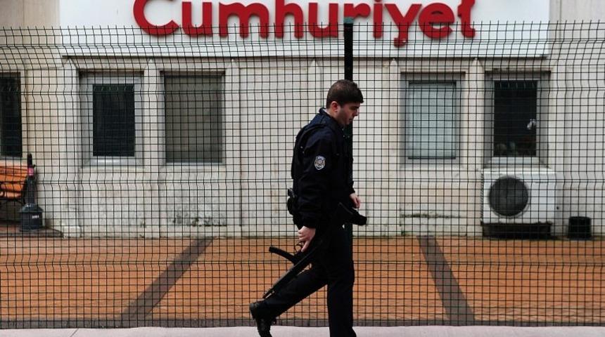 Cumhuriyet'te istifa depremi! Sayı 26'ya çıktı