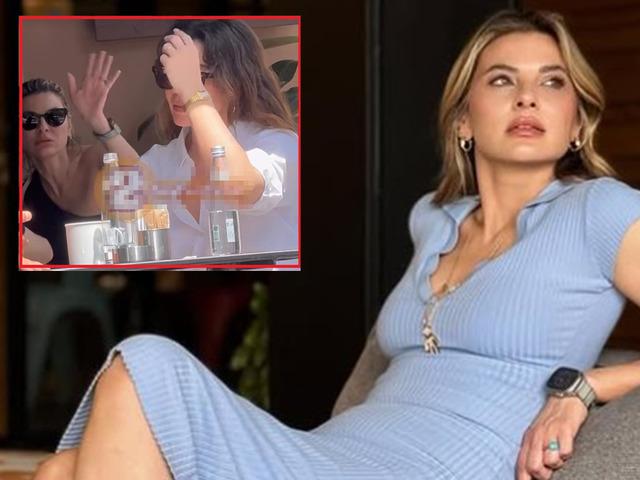 Kamerayı g&ouml;r&uuml;nce ne yapacağını şaşırdı! Dillere d&uuml;şt&uuml; 