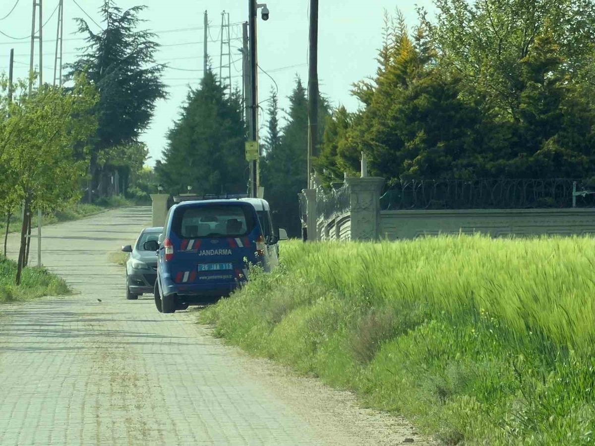 Eskişehir Tepebaşı Belediyesi&rsquo;ne operasyon! 60 kişiye g&ouml;zaltı kararı 3