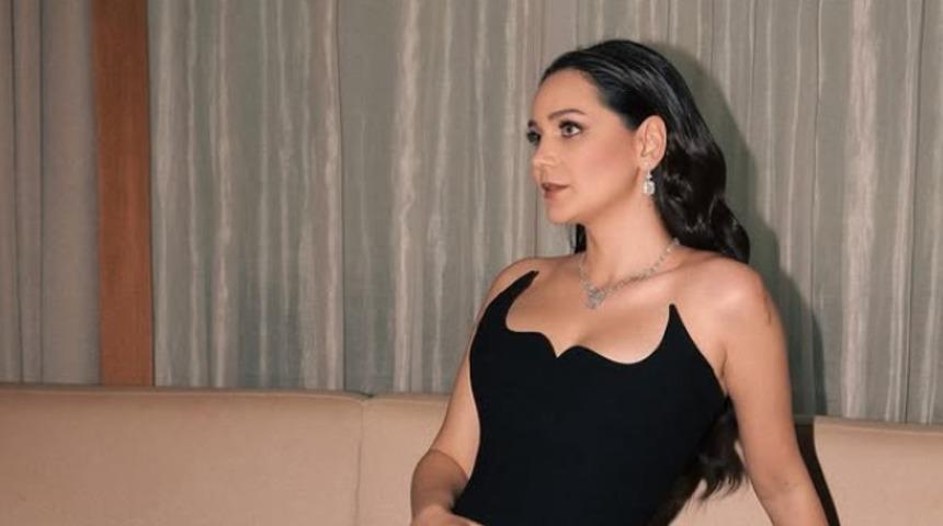 Gülsim Ali Cannes Film Festivali'nde boy g&ouml;sterdi! Pek beğenilmedi
