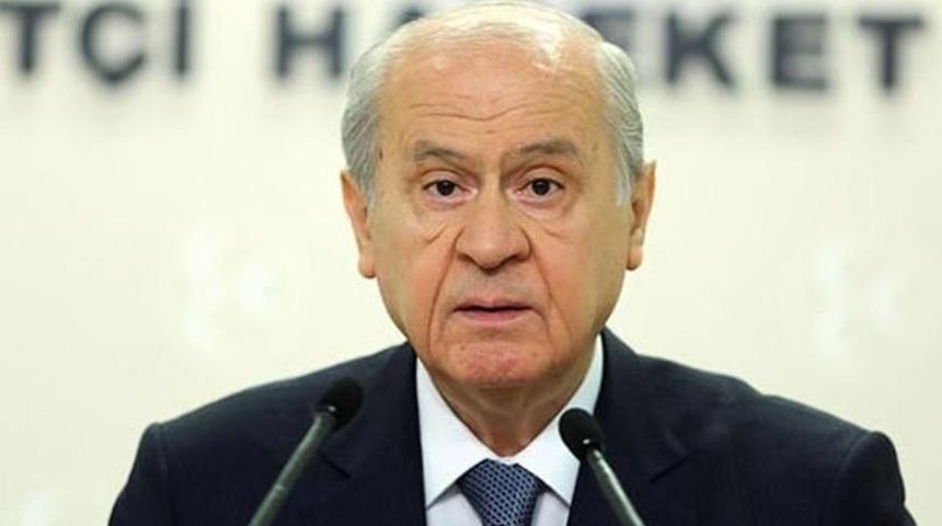 Devlet Bahçeli'den derbiye çıkmama kararı alan Beşiktaş'a çağrı