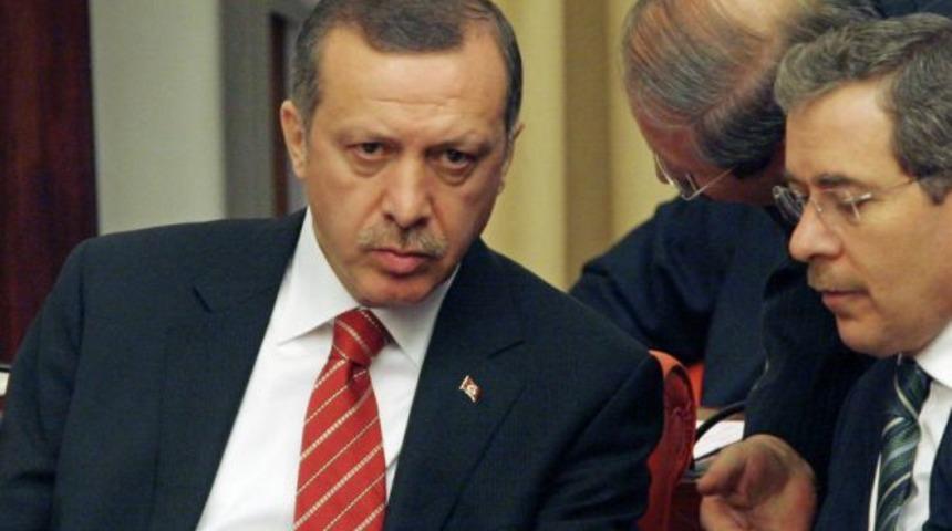 Abd&uuml;llatif Şener'den 24 Haziran se&ccedil;imleri i&ccedil;in dikkat &ccedil;eken paylaşım