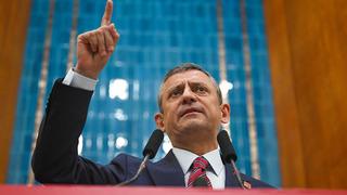 Özgür Özel'den 'etkin pişmanlık' iddiası! Benim belimi kırmaya çalışıyorlar
