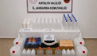 Antalya&rsquo;da 160 litre etil alkol ele ge&ccedil;irildi