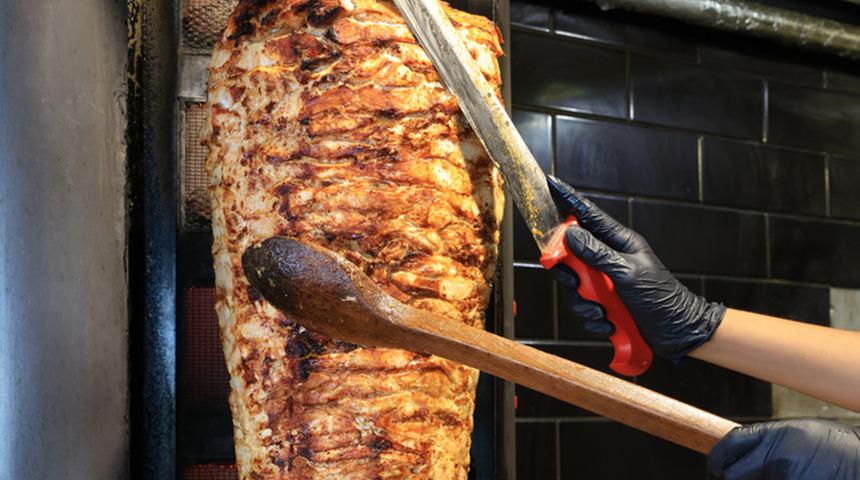 Tavuk d&ouml;ner zirveyi kaybetti! T&uuml;rkiye'nin en &ccedil;ok sipariş edilen yemeği bakın ne oldu