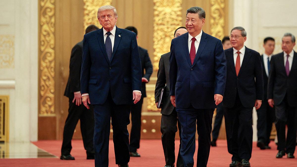 Trump ın &Ccedil;in ziyareti sırasında H&uuml;rm&uuml;z de dikkat &ccedil;eken gelişme 2