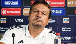Ergin Ataman'ı &ccedil;ıldırtan soru! Basın toplantısını terk etti...