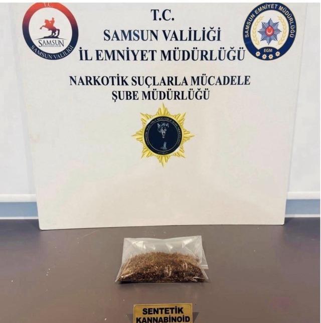 Samsun&rsquo;da uyuşturucu operasyonu: 11 g&ouml;zaltı 1