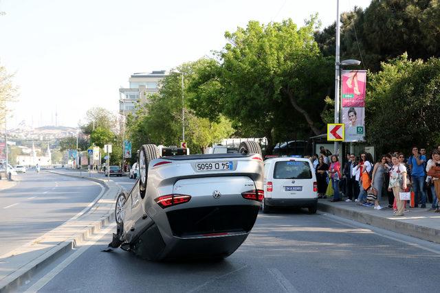 Bebek'te otomobil takla attı 