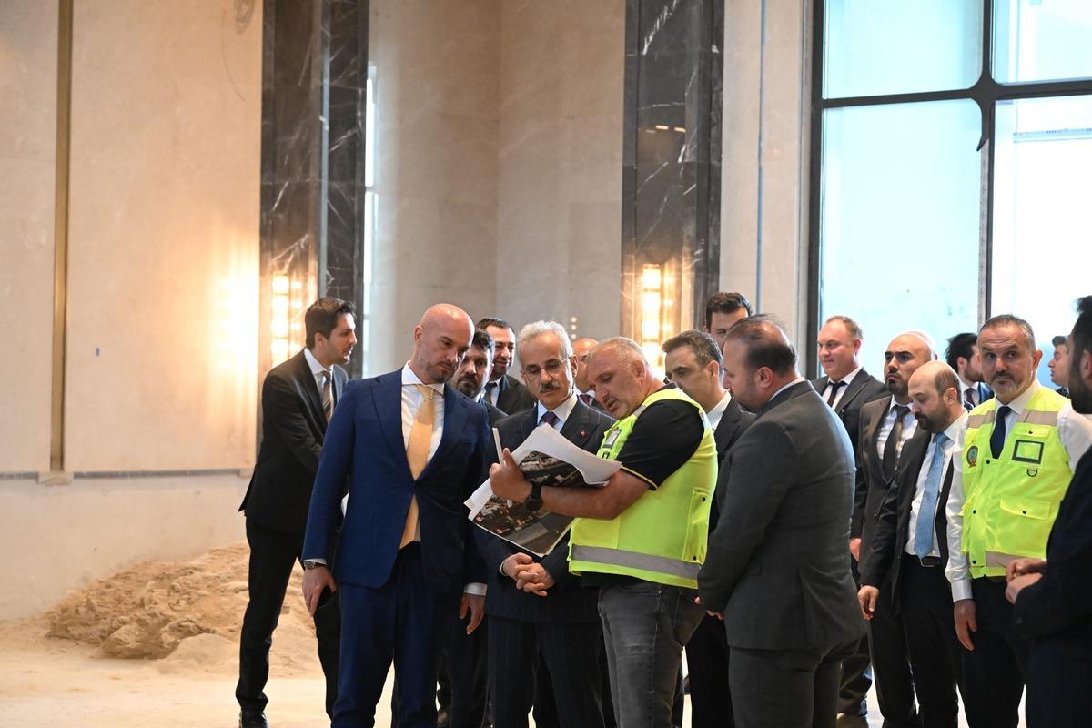 Etimesgut Havalimanı nda çalışmalar hızlandı! Bakan Uraloğlu: "Pisti 3 bin metreye uzatıyoruz" 8