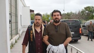 Gözaltına alınan Rasim Ozan Kütahyalı Adana’ya getirildi: Kelepçeli hali dikkat çekti, işte ilk sözleri