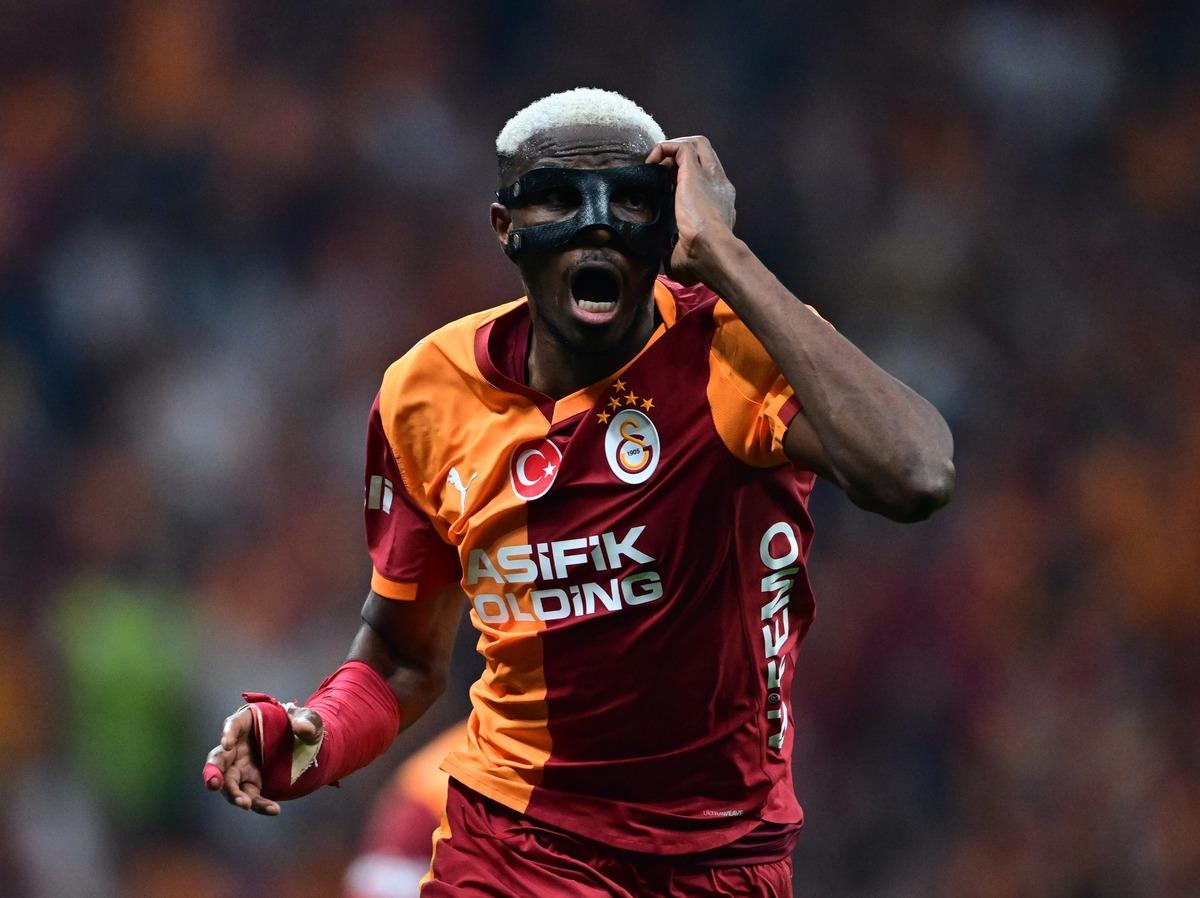 Osimhen Galatasaray aşkını yere göğe sığdıramadı! "Tanrı kaderime yazmış" 6
