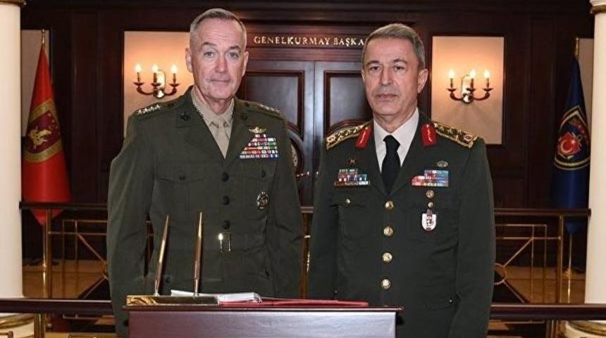 ABD'li mevkidaşı, Orgeneral Akar ile telefonda Suriye’yi görüştü