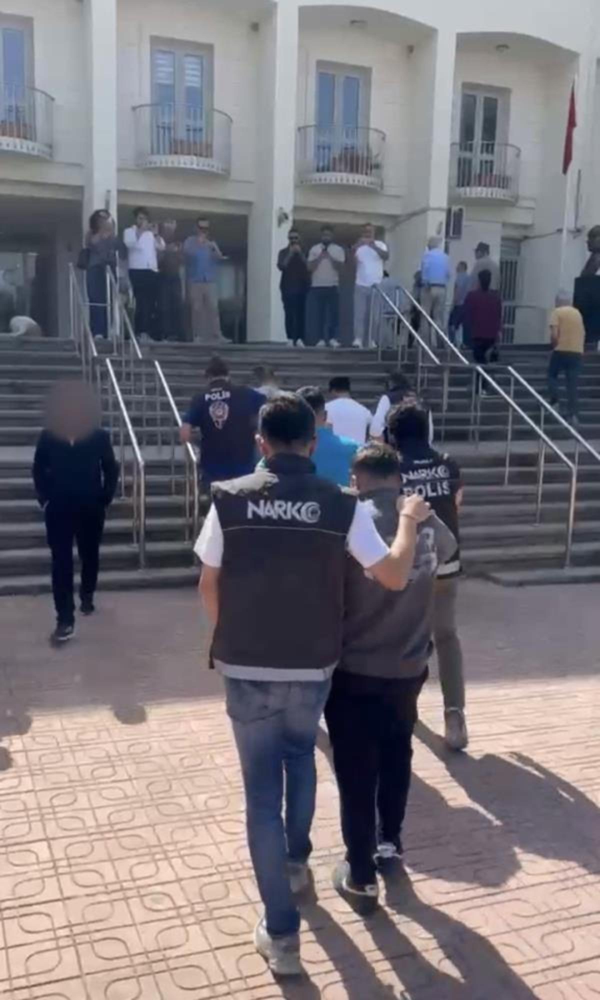 Çocuk istismarı görüntüleri satın aldığı iddiasıyla 2 şüpheli tutuklandı 2