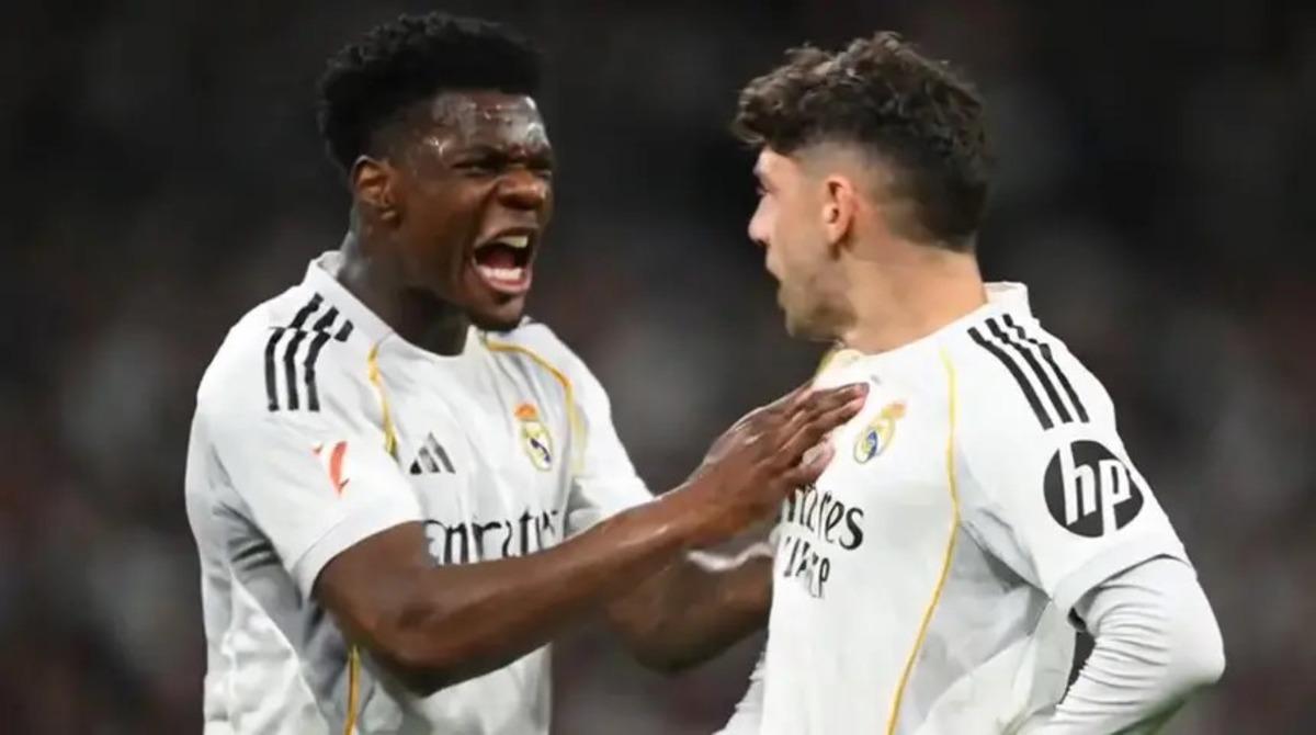 Real Madrid te isyan! Başkan Perez taraftarla kavga etti! Vini ve Mbappe ıslıklandı 5