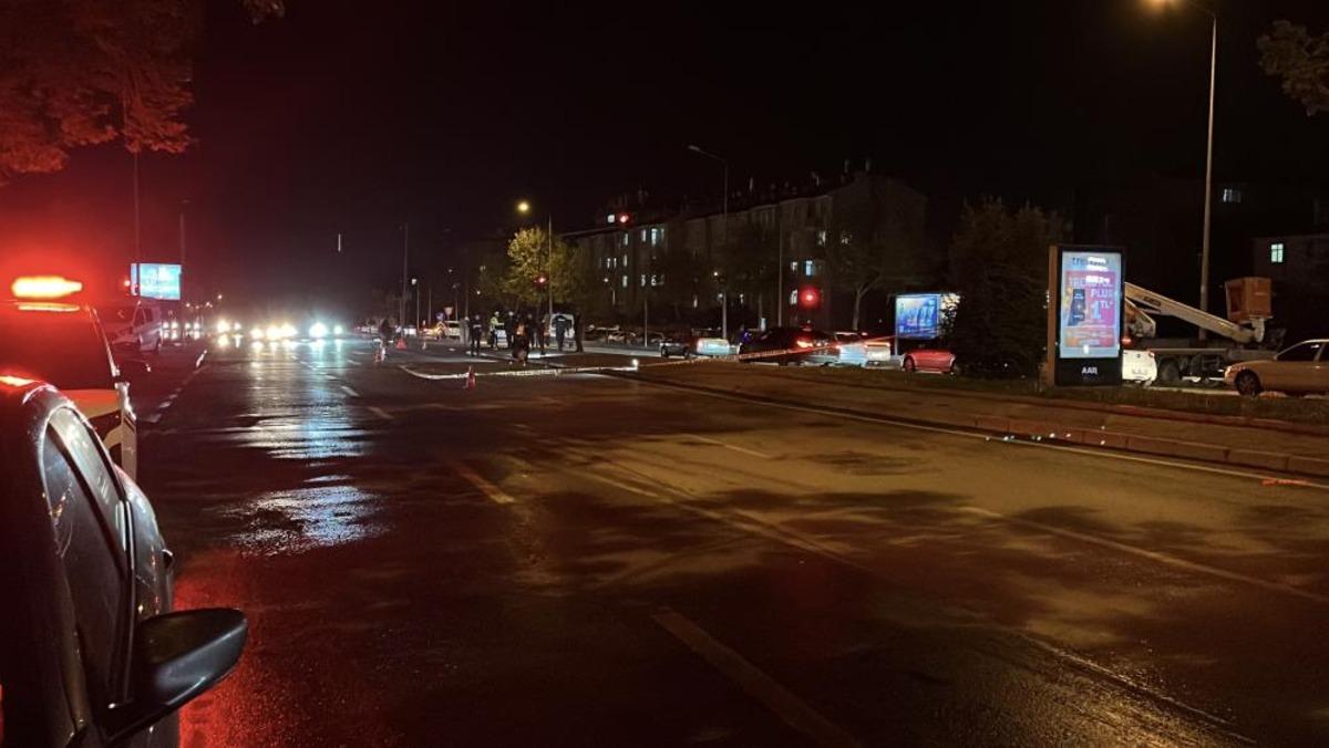 Otomobilin &ccedil;arptığı kadın hayatını kaybetti 2