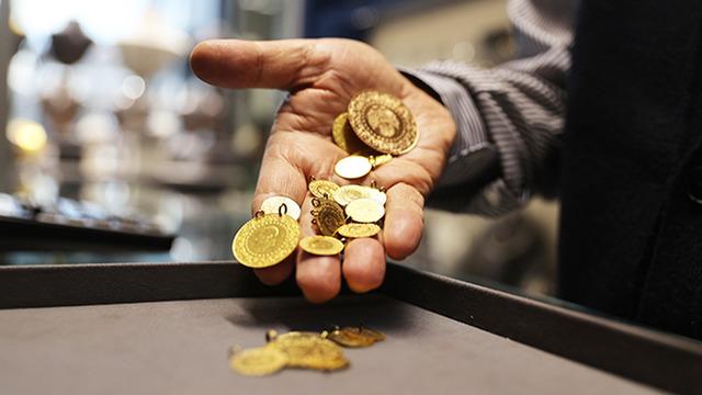 Gram altın son 10 g&uuml;n&uuml;n dibinde! İşte g&uuml;ncel altın fiyatları