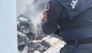 Bilecik&rsquo;te park halindeki ara&ccedil; bir anda alev aldı