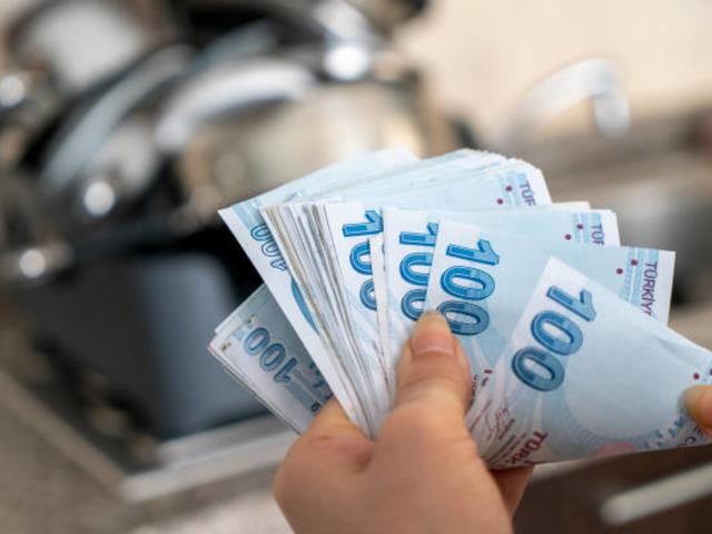 Ev sahibi depozitodan kesti, tartışma b&uuml;y&uuml;d&uuml;!