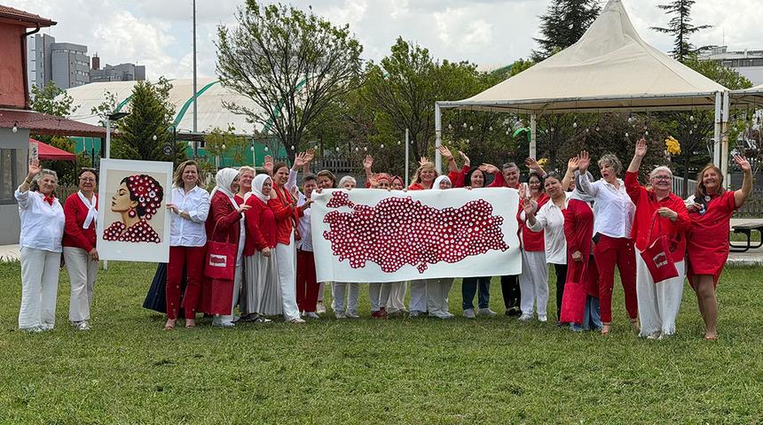 81 ilden 2 bin adet geldi: Dev T&uuml;rkiye haritasına d&ouml;n&uuml;şt&uuml;! 