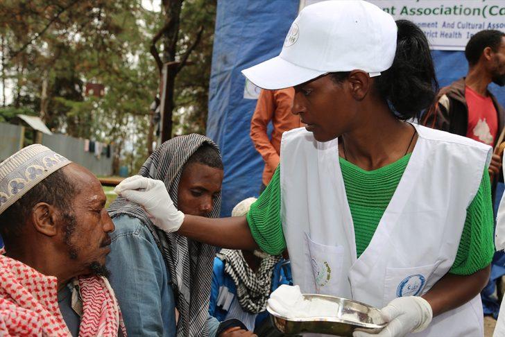 Etiyopyalı katarakt hastaları yeniden görebilmenin mutluluğunu yaşadı G2