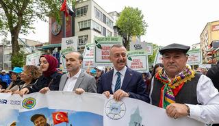 &Ccedil;ift&ccedil;iler trakt&ouml;rleriyle katıldı!