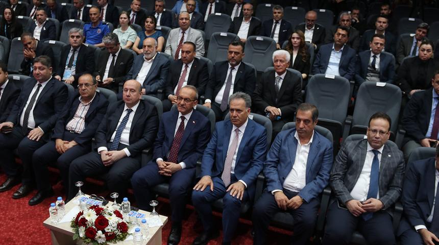 Malatya'da İpekyolu Kariyer Fuarı başladı