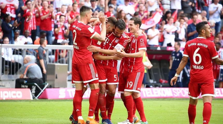 Bayern M&uuml;nih 4 - 1 Eintracht Frankfurt