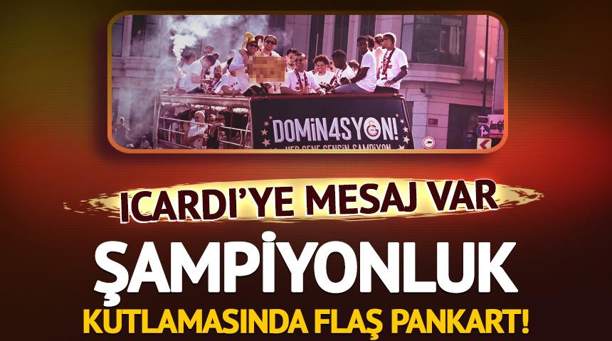 Torreira ve Yunus Akg&uuml;n'den şampiyonluk kutlamasında flaş Icardi pankartı!