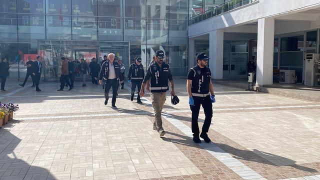 Tepebaşı Belediyesi yolsuzluk soruşturmasında gözaltı sayısı arttı! 