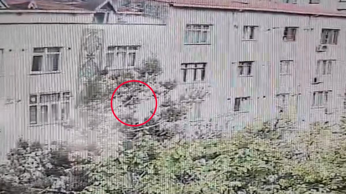 N&ouml;roloji doktoru sevgilisinin evinin terasından kendini attı! O anlar kameraya yansıdı 5