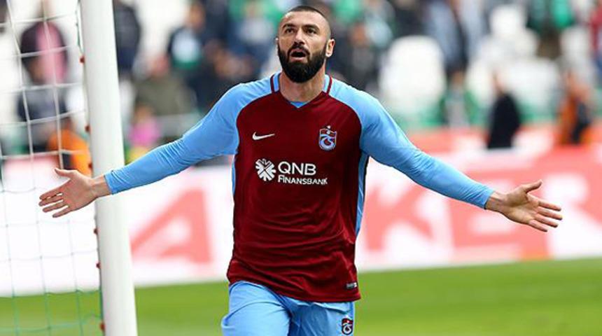Burak Yılmaz maç sonu resmen açıkladı