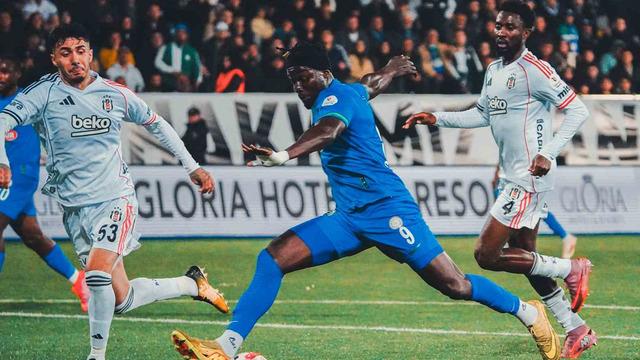 Beşiktaş, Çaykur Rizespor ile berabere kaldı!