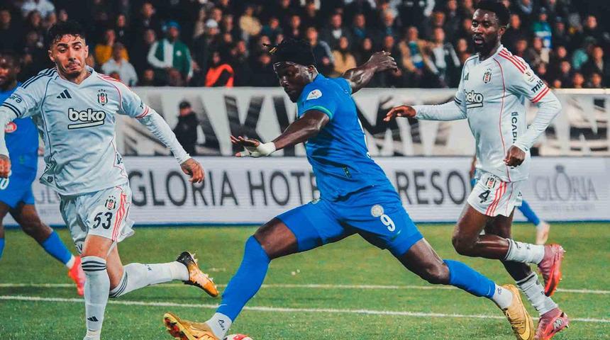 (&Ouml;zet) &Ccedil;aykur Rizespor - Beşiktaş Ma&ccedil;ı &Ouml;zeti ve T&uuml;m &Ouml;nemli Anları