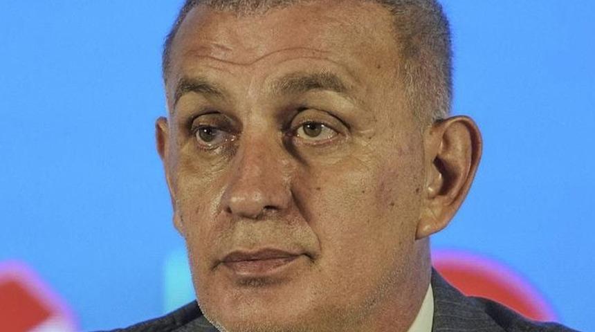 TFF'den Galatasaray'ın şampiyonluk t&ouml;reninde tarihi karar!