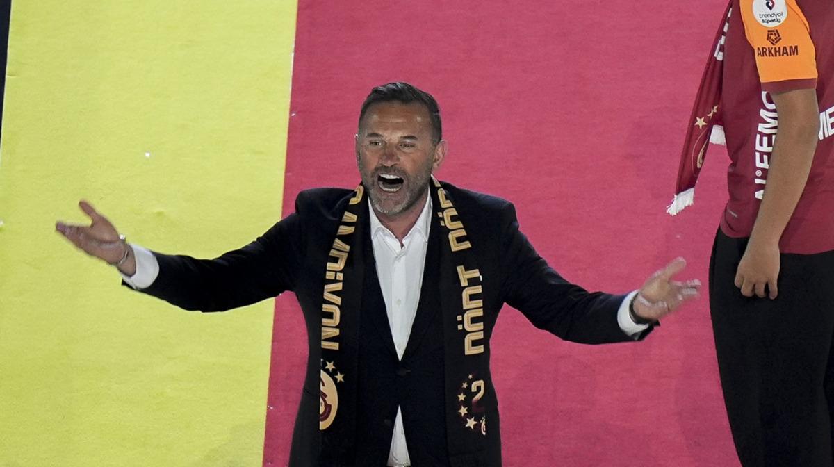 CANLI : Galatasaray, şampiyonluk kupasını kaldırdı! 5