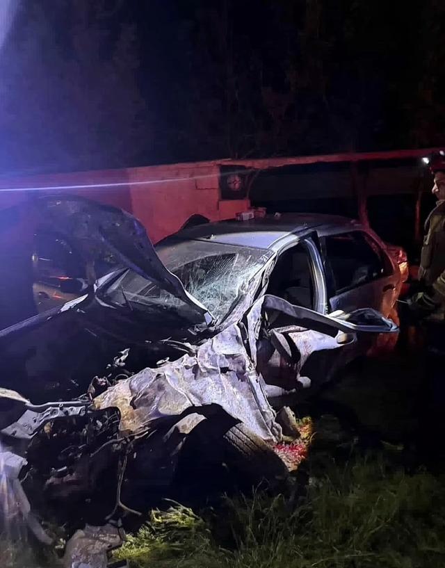 Muş&rsquo;ta aynı otomobilde bulunan 4 kız kardeş kaza ge&ccedil;irdi: 1 &ouml;l&uuml; 1